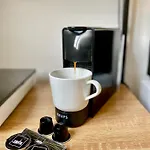 Lille Private Shower & Netflix