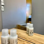 Lille Private Shower&netflix