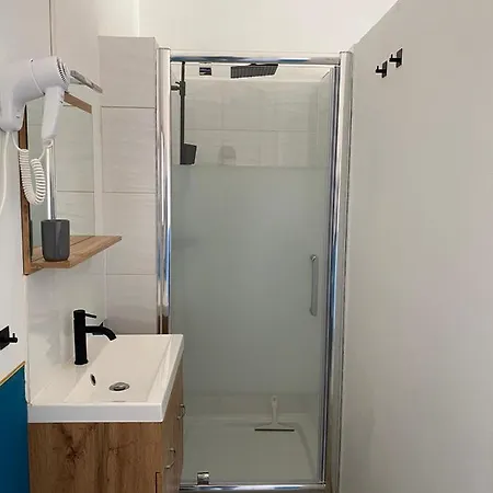 דירה Lille Private Shower & Netflix רובייש