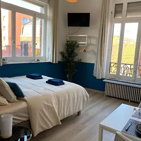 아파트 Lille Private Shower & Netflix *