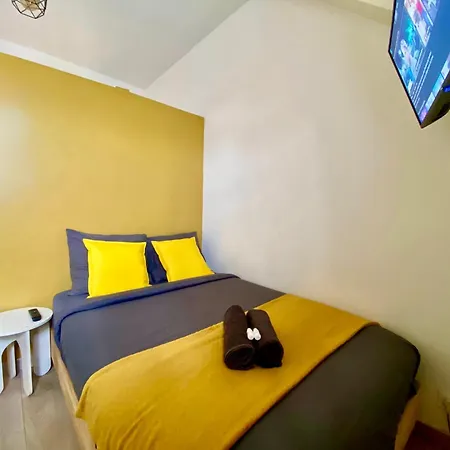 Lille Private Shower & Netflix * Roubaix